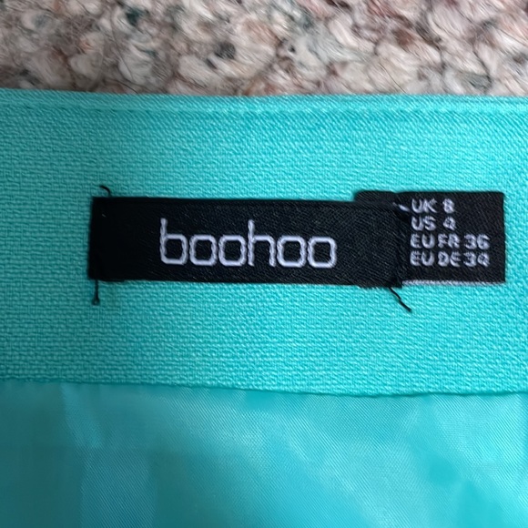 New boo hoo skirt - Picture 3 of 9